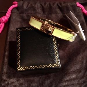 NWT Gold-tone Kate spade New York Locked In Bangle